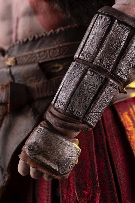 God Of War – Kratos 1/6 Scale Deluxe Figure Exclusive