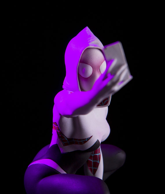 Spider-Man – Spider-Gwen Statue Exclusive