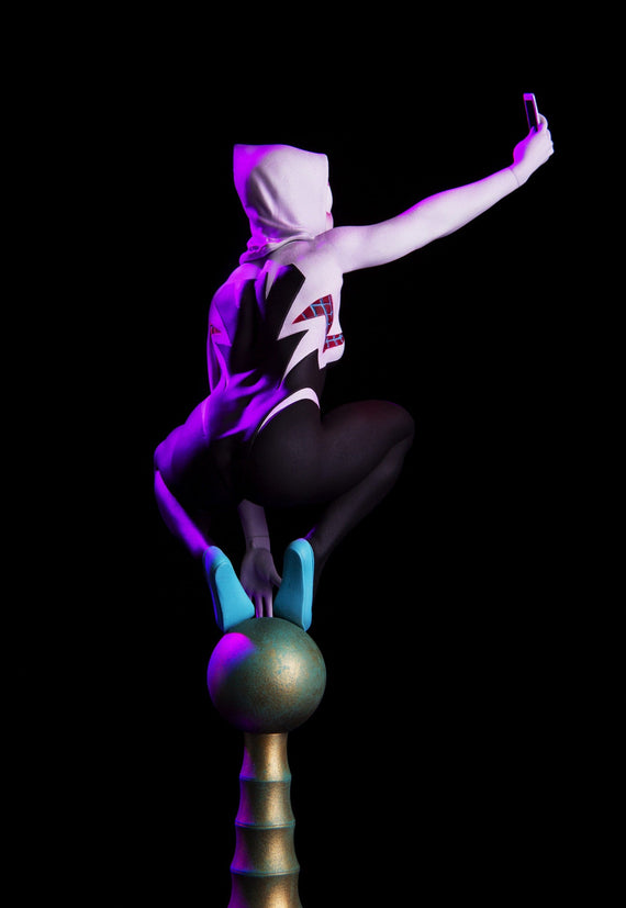 Spider-Man – Spider-Gwen Statue Exclusive