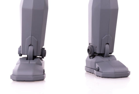 Iron Giant MONDO MECHA Figure