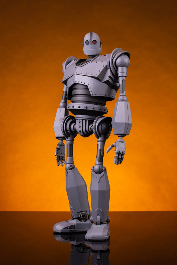 Iron Giant MONDO MECHA Figure