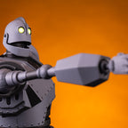 Iron Giant MONDO MECHA Figure
