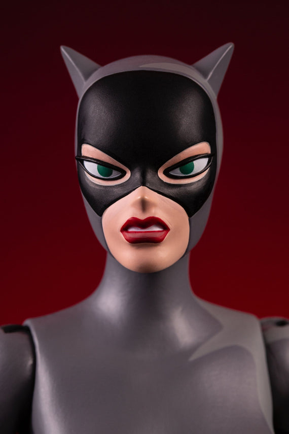 Batman: The Animated Series - Catwoman 1/6 Scale Figure - Mondo Exclusive