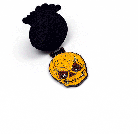Trick 'R Treat: Sam Enamel Pin