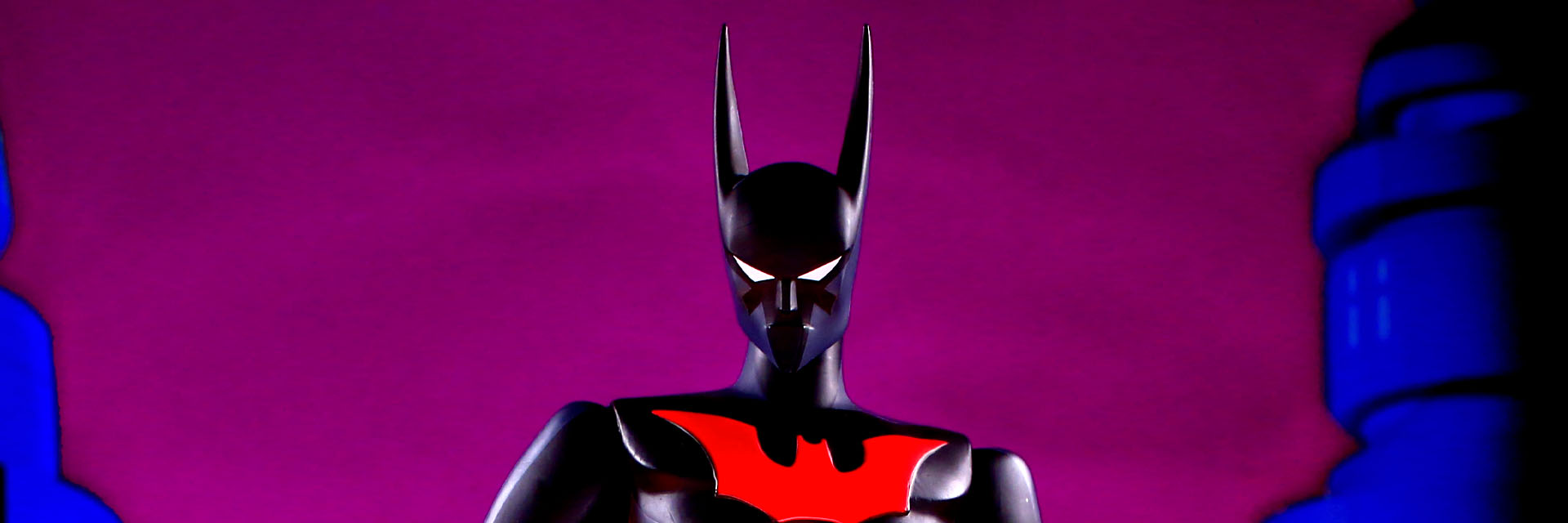 BATMAN BEYOND - Terry 1/6 Scale Figure - Exclusive (On-Sale Info)