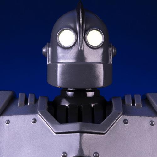 New IRON GIANT Soft Vinyl Figure!