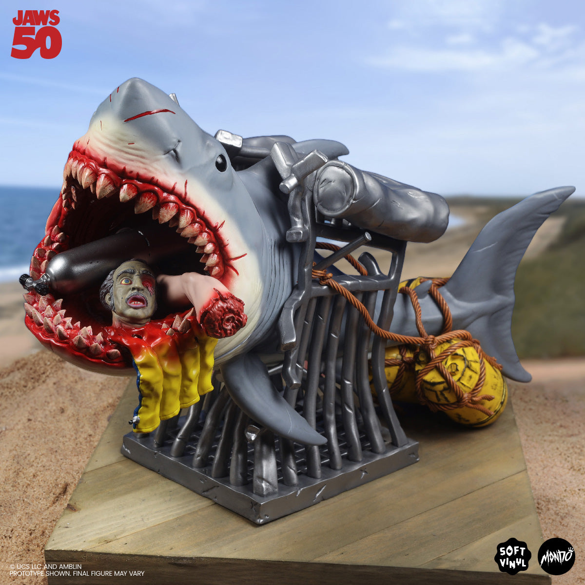 Jaws - Vinyl Designer Figure by James Groman – Mondo