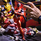 X-Men: The Animated Series - Deadpool 1/6 Scale Figure - Limited Edition