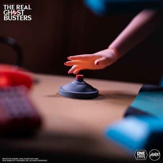 The Real Ghostbusters - Janine with Desk 1/12 Scale Figure - Timed Edition