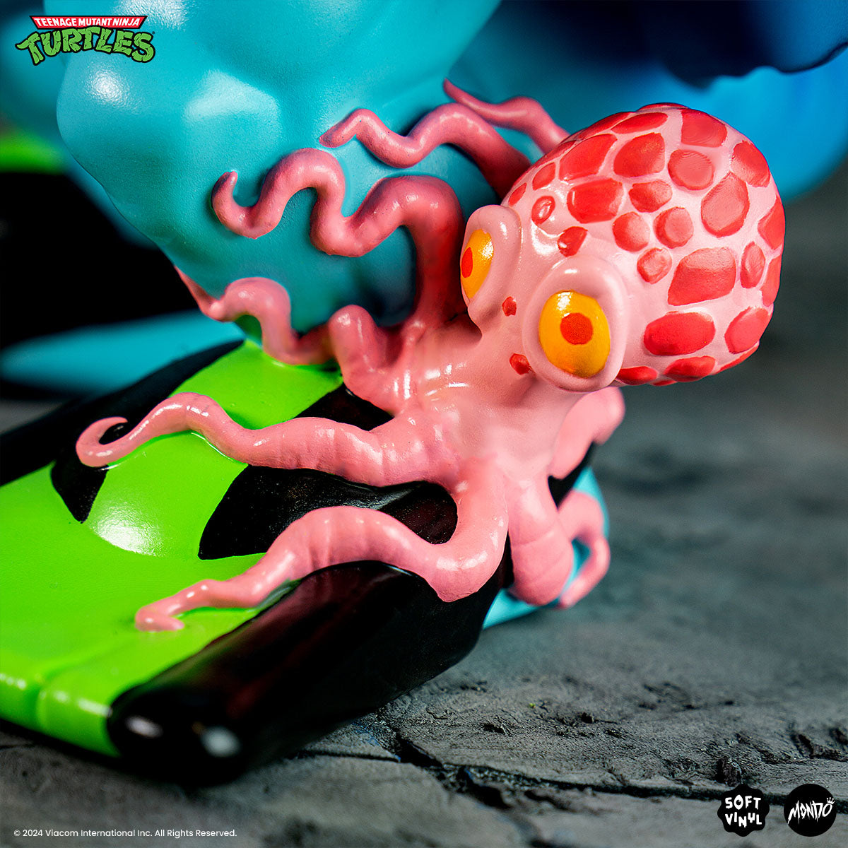 Teenage Mutant Ninja Turtles - Ray Fillet Soft Vinyl Figure – Mondo