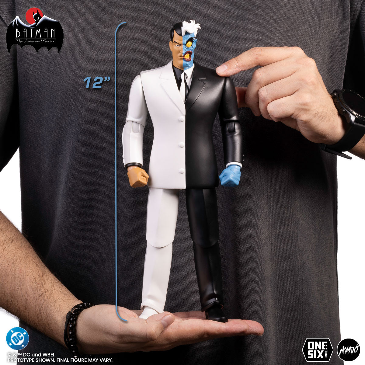 Batman: The Animated Series - Two-Face 1/6 Scale Figure - Limited