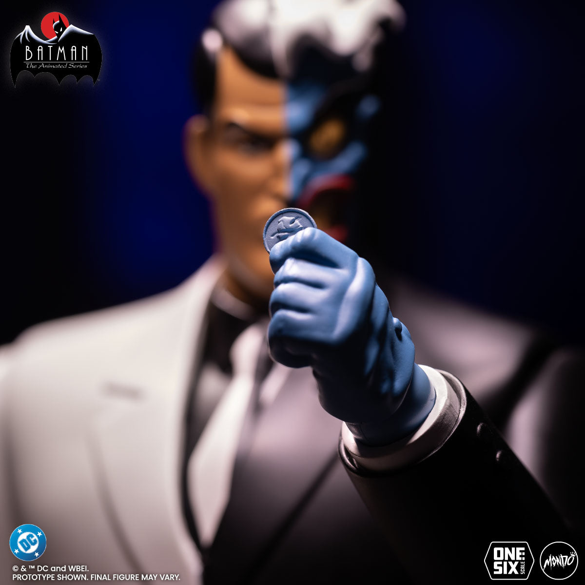 Batman: The Animated Series - Two-Face 1/6 Scale Figure - Limited