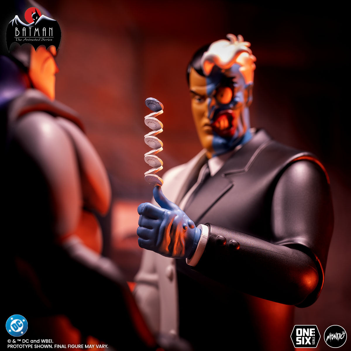 Batman: The Animated Series - Two-Face 1/6 Scale Figure - Limited