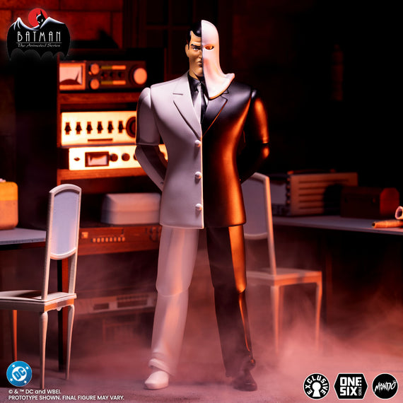 Two-Face (Batman: The Animated Series Build-A Two-Face (Batman: The Animated Series Build-A