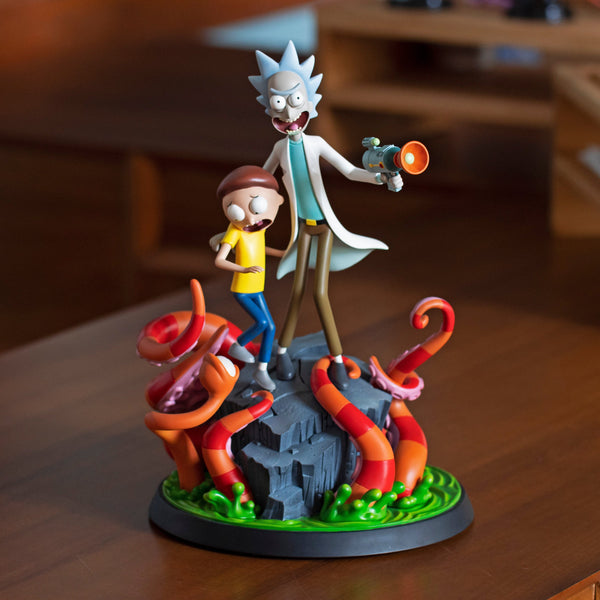 Rick and Morty Statue - Regular