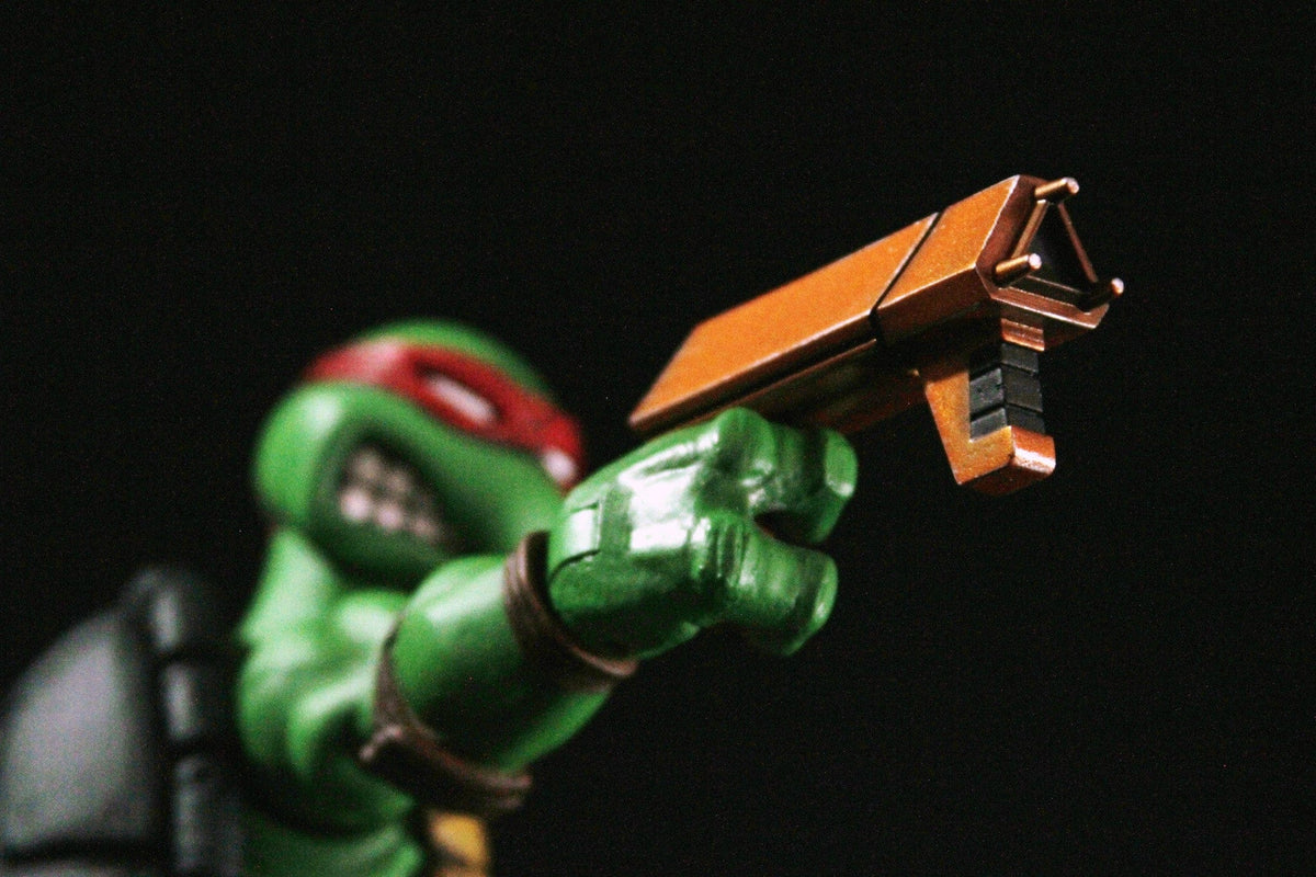 Call Raphael Figure Raphael 1/6 Scale Collectible Figure – Mondo