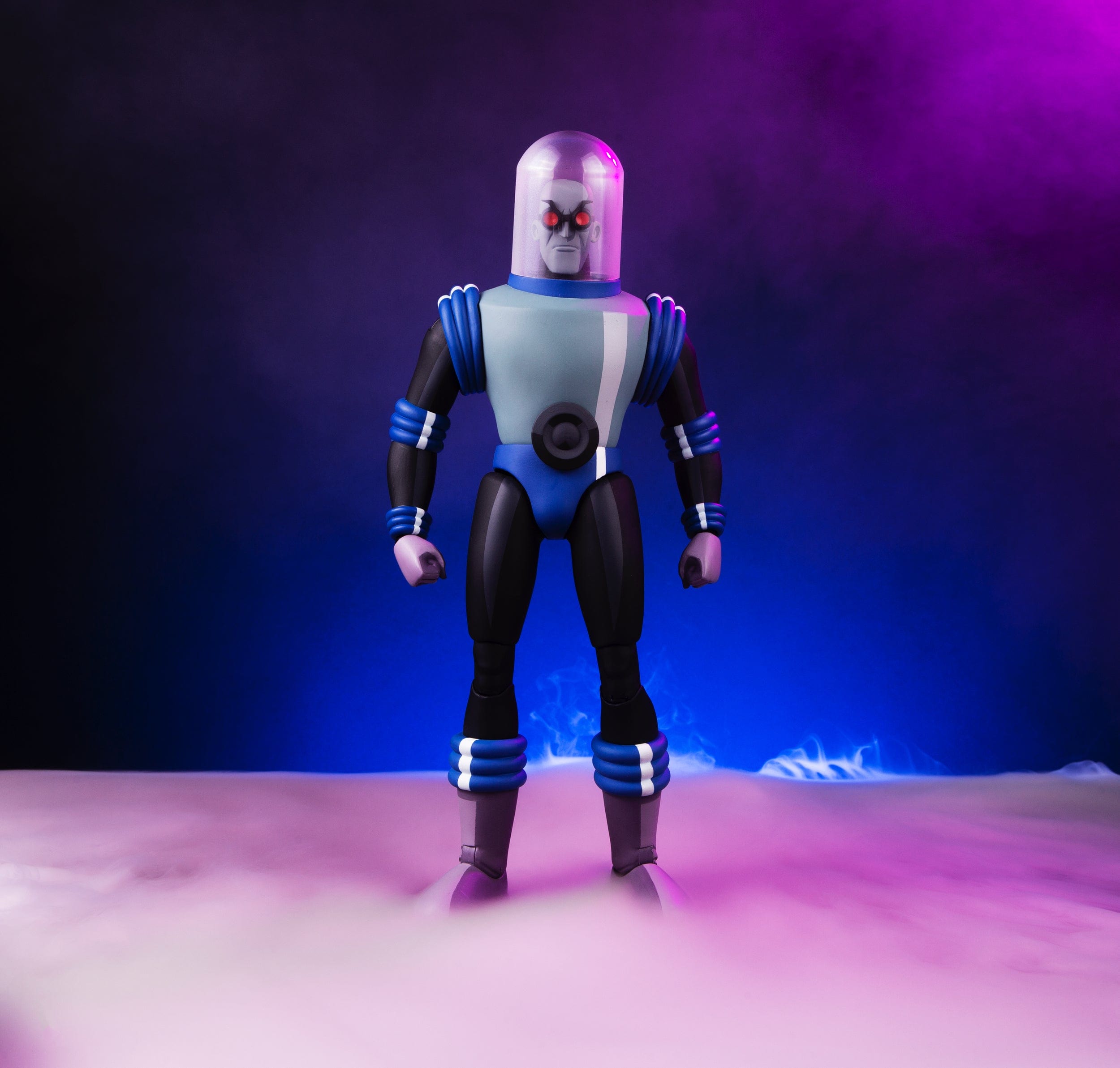 Batman: The Animated Series - Mr. Freeze 1/6 Scale Figure – Mondo