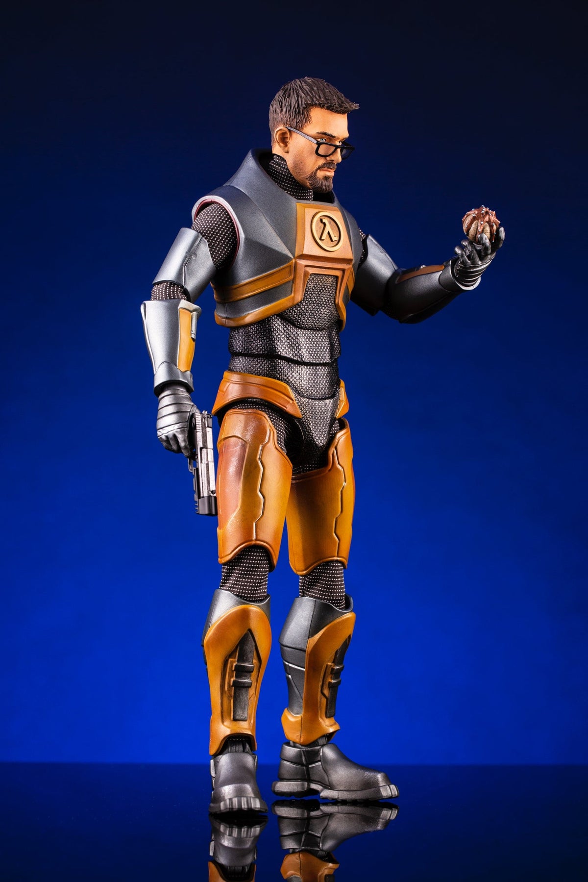 Gordon Freeman Mini Gordon Freeman 1/6 Scale Figure Exclusive – Mondo