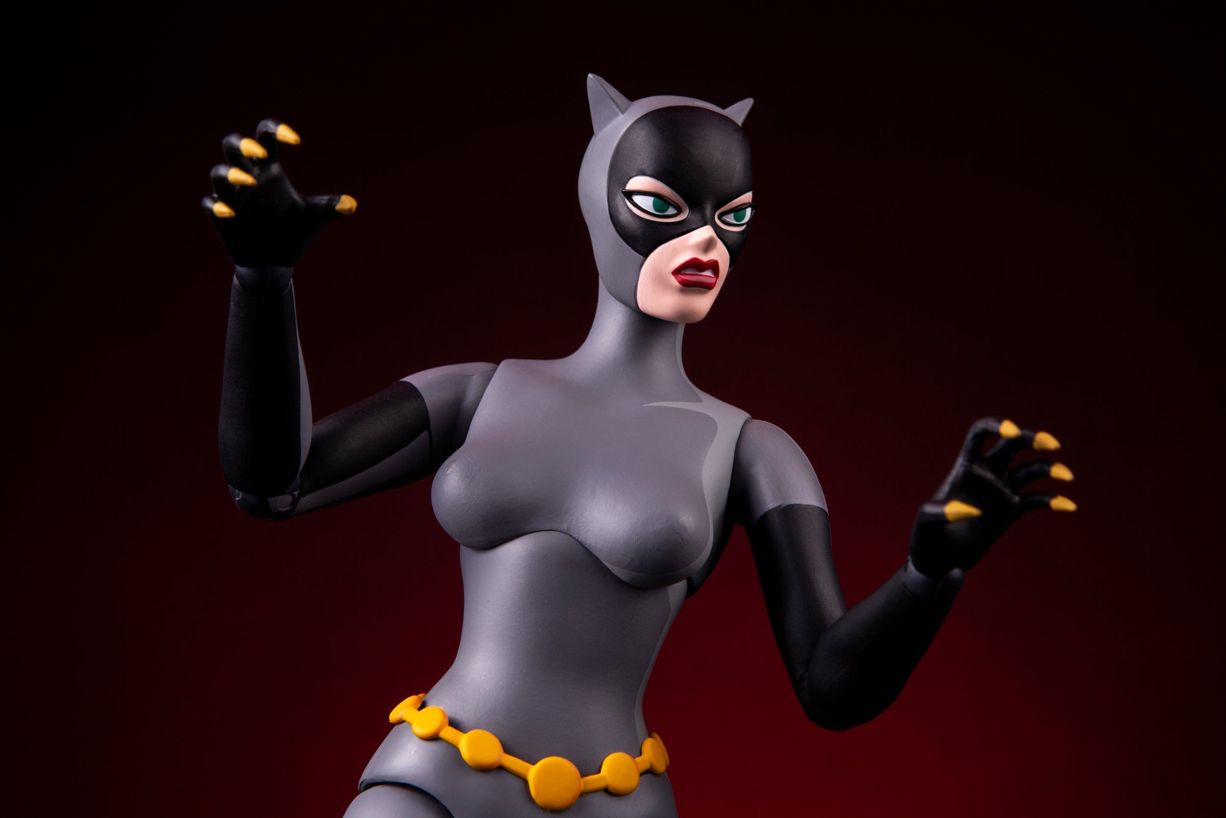 Batman: The Animated Series - Catwoman 1/6 Scale Figure - Regular