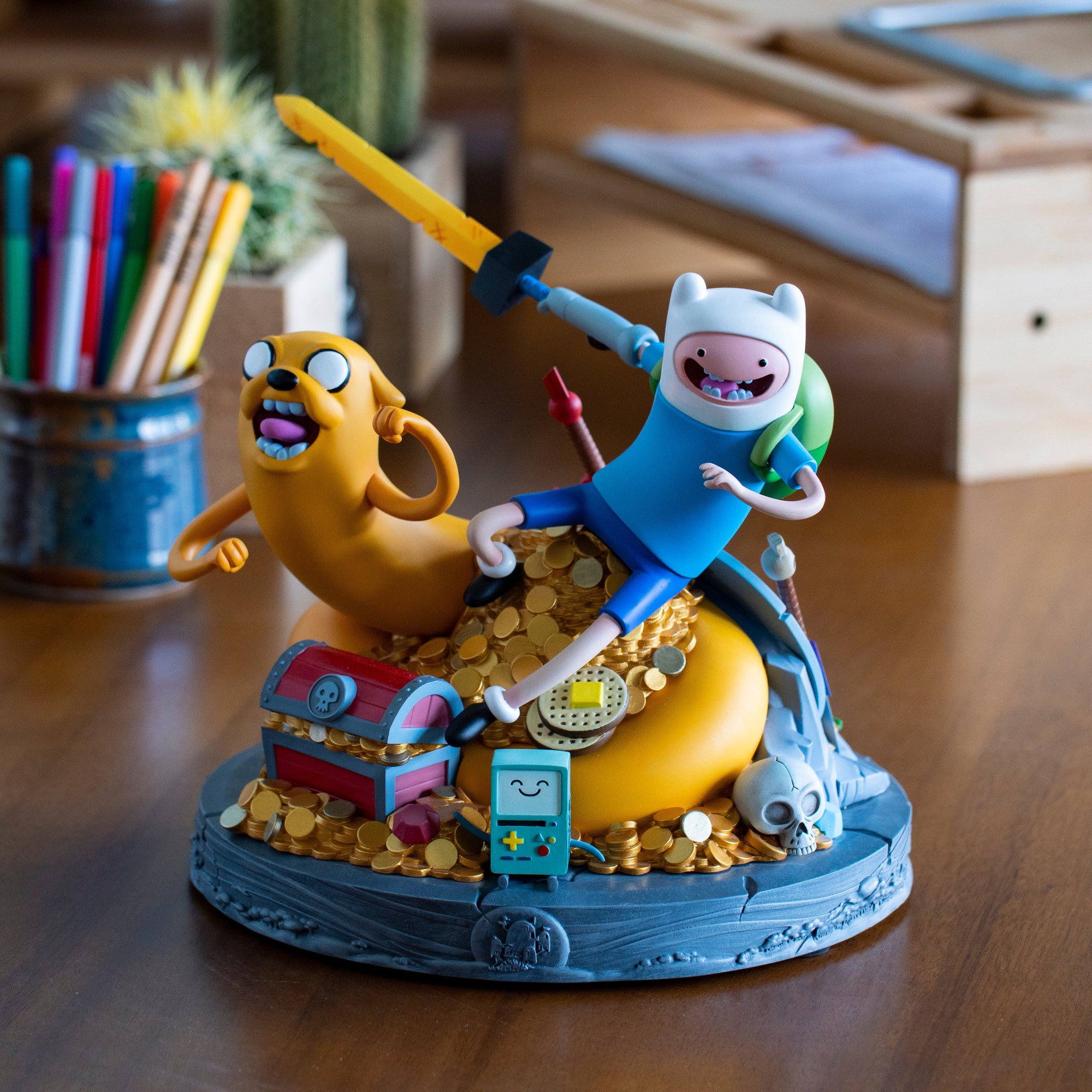 Adventure Time Statue - Jake and Finn - Exclusive Version – Mondo